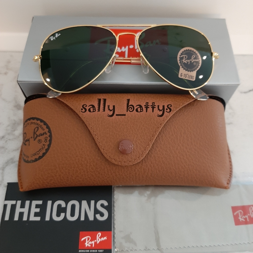 Ray-Ban (Store Display) Aviator Green Lenses RB3025 - Picture 5 of 12